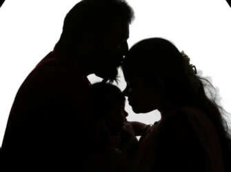 Capture Lasting Joy: Tips for Fun and Stress-Free Family Pictures